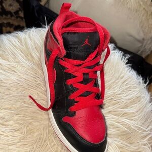 Jordan Youth 3 Red/black Sneakers